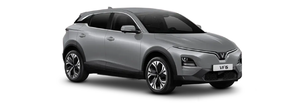 VinFast VF 6 warna zenith grey, kendaraan bebas emisi yang stylish dan ideal untuk mendukung gaya hidup metropolitan yang berkelanjutan.